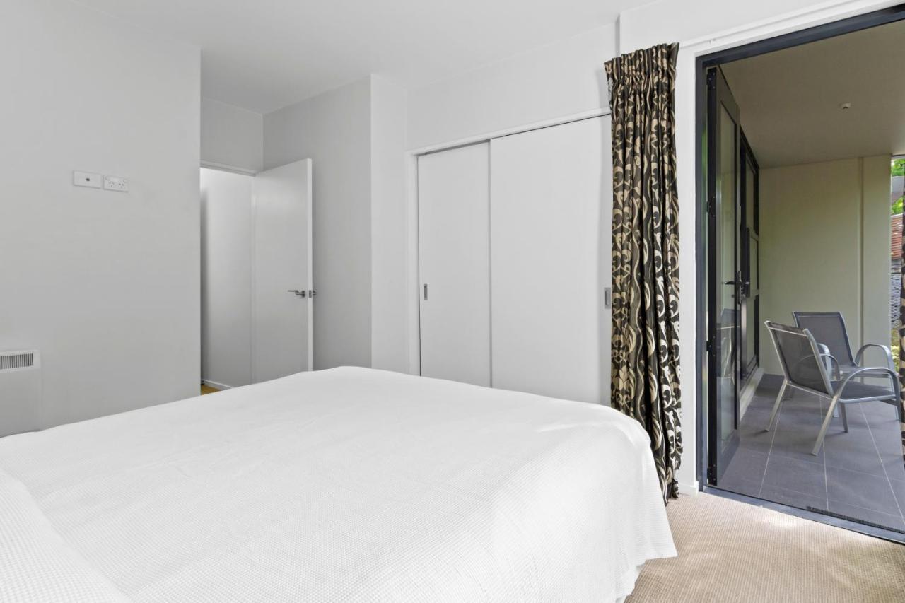 Stunning 2 Bedroom Apartment With Balcony! Queenstown Exterior foto